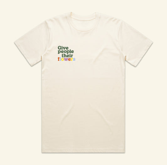 FLOWERS TEE